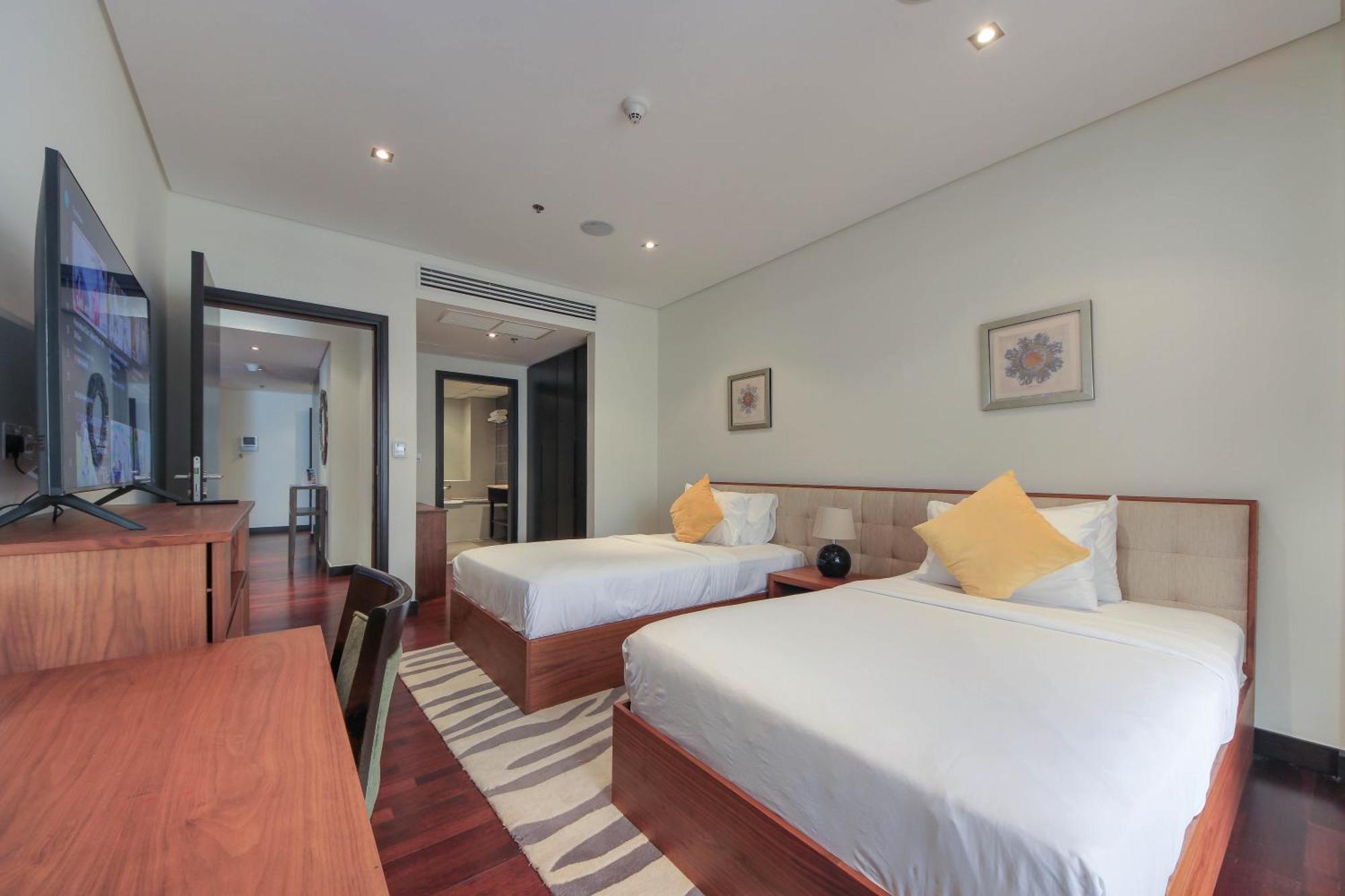 Luxe Getaways Royal Amwaj Palm Jumeirah Resort Apartment Holiday Home Dubai Bilik gambar